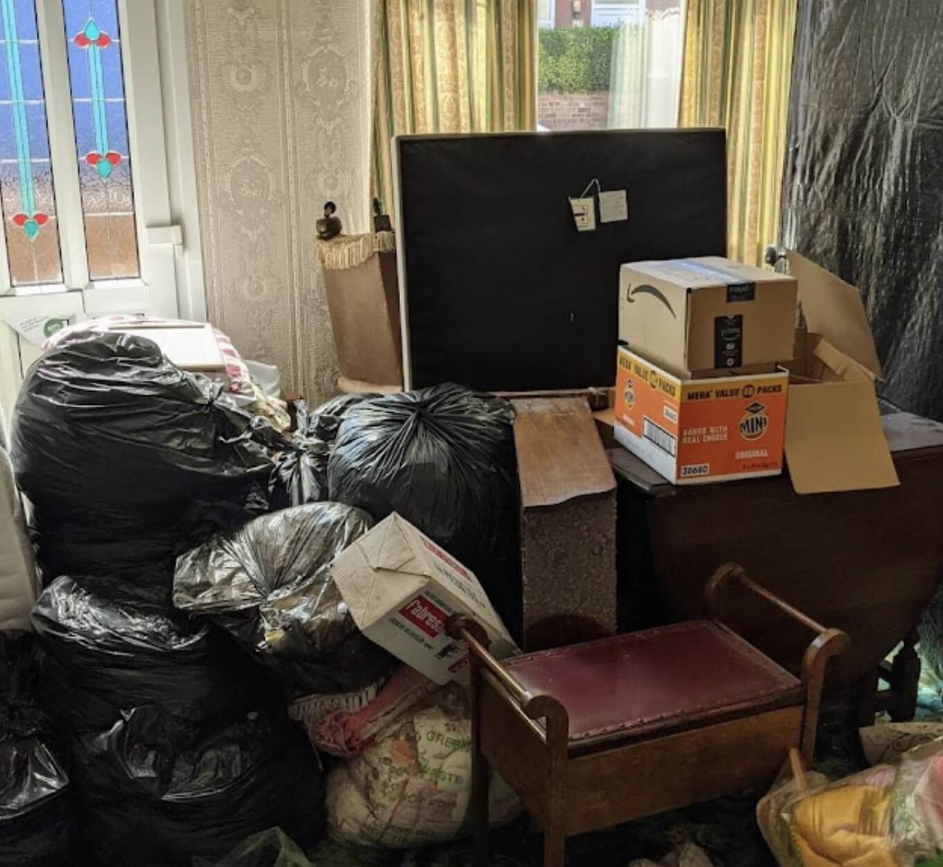 cleansweep-sutton-coldfield5 Furniture being cleared at a house in Sutton Coldfield